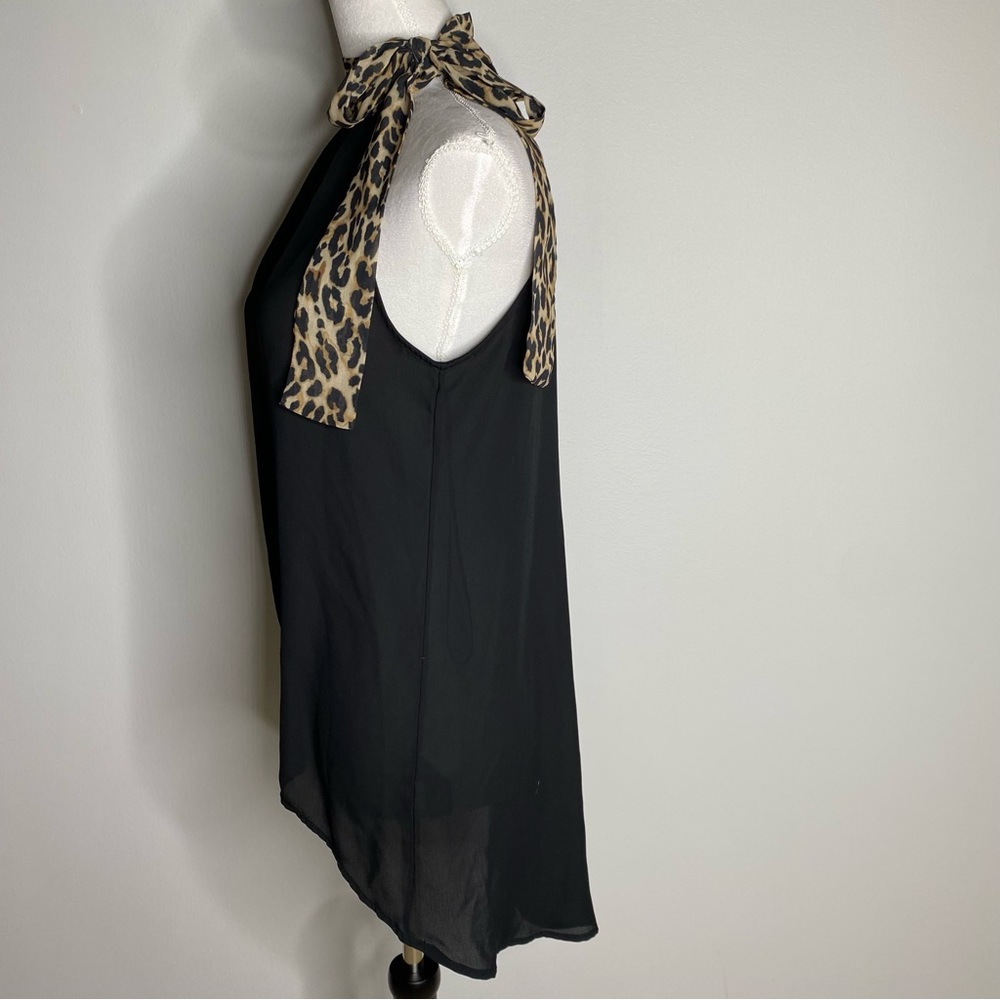 WHBM black top with animal print halter size small - Picture 4 of 8